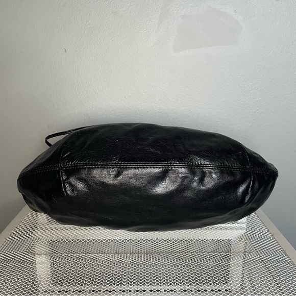 Vintage Banana Republic Black Leather Clutch - Picture 3 of 8